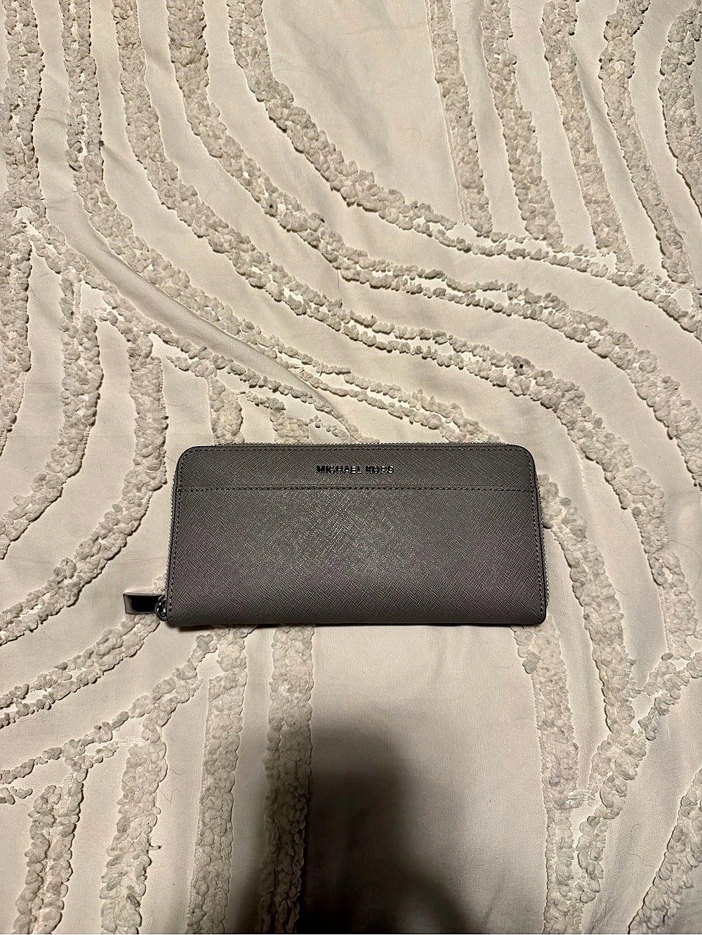 Michael Kors Jet Set Travel Saffiano Leather Continental Wallet Gray